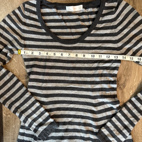 Zara Dress Sweater Silver/Gray Stripe Plunging Neckline Stretch Soft Midi Size M - Picture 9 of 12